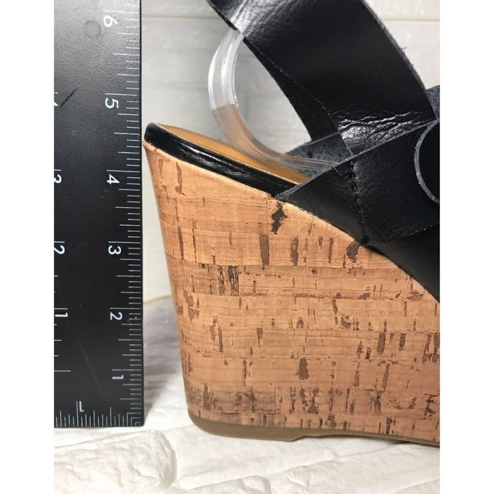 Mossimo Sandals   - Picture 7 of 7